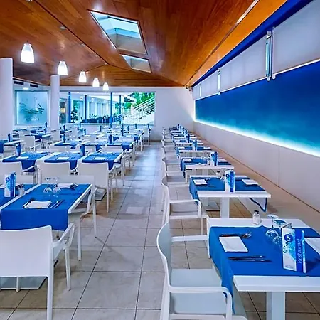Montemar Maritim Hotel 4*